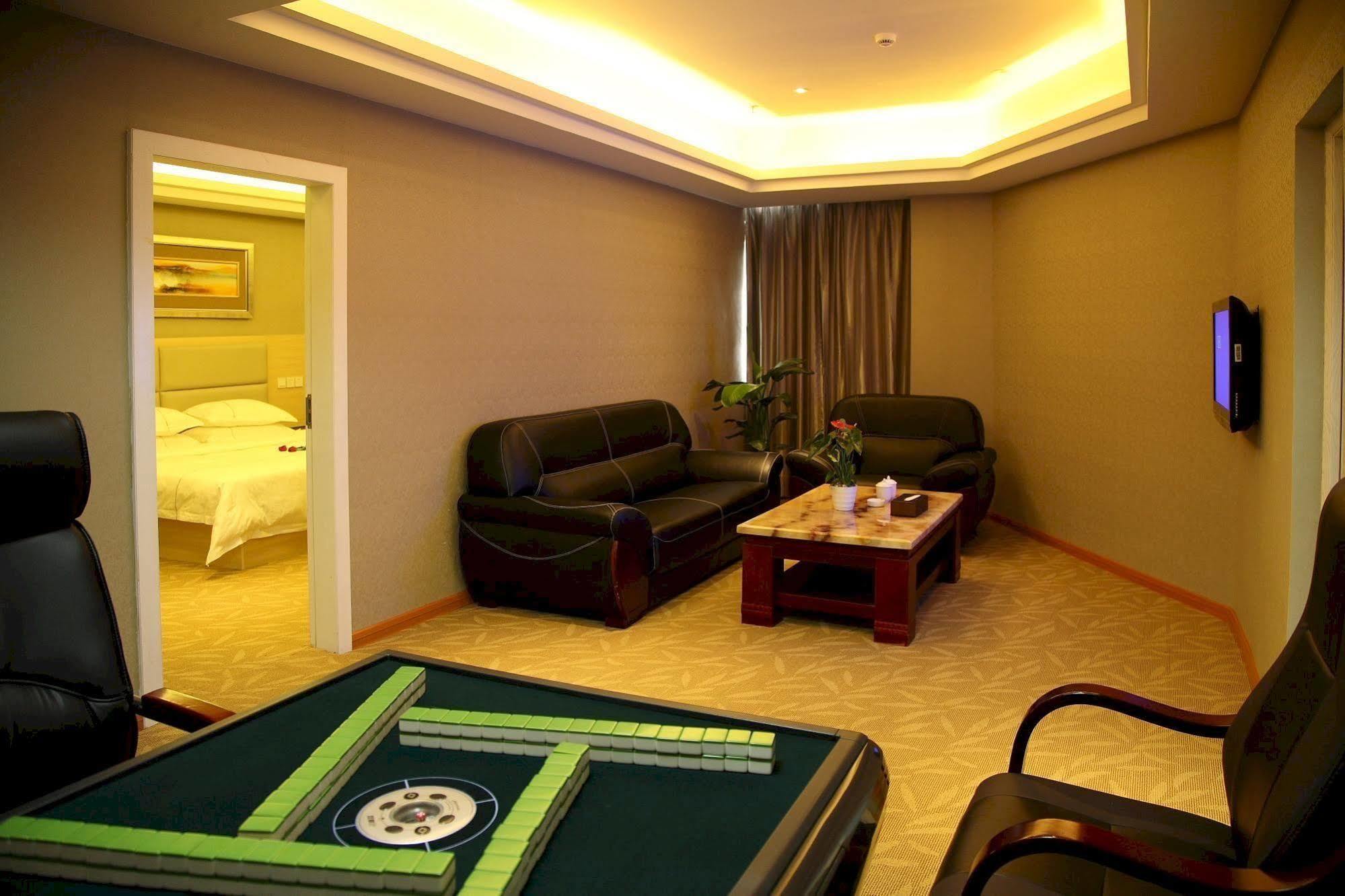 Jinyan Hotel กวางโจว ภายนอก รูปภาพ